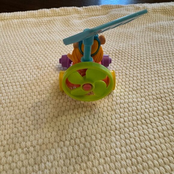 Vintage 1989 McDonald's Rescue Rangers Gadget Hackwrench In Shoe “Plane” Disney - Picture 2 of 2